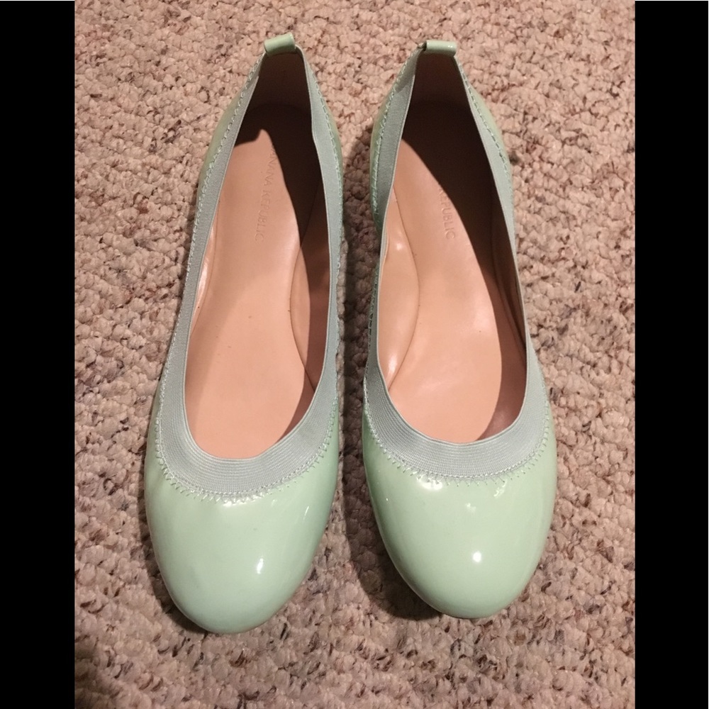 Banana Republic Mint Patent Ballet Flats